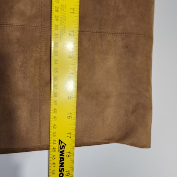 REITMANS Vegan Suede Skirt Womens 14P Faux Leather Ethical Mini Western NEW Boho - Picture 16 of 16